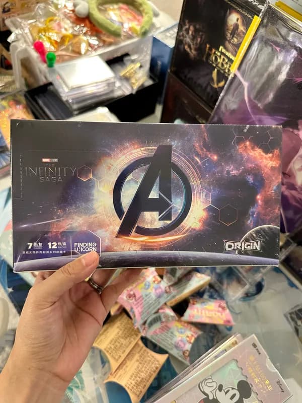 2023 Finding Unicorn Marvel Infinity Saga Origin trading card set