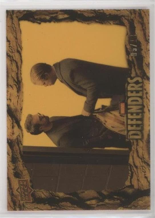 A Change of Clothes #81 — 2018 Upper Deck Marvel's The Defenders