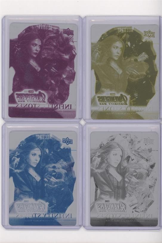 Elizabeth Olsen as Wanda Maximoff #IS-9 — 2022 Upper Deck Marvel Studios Allure